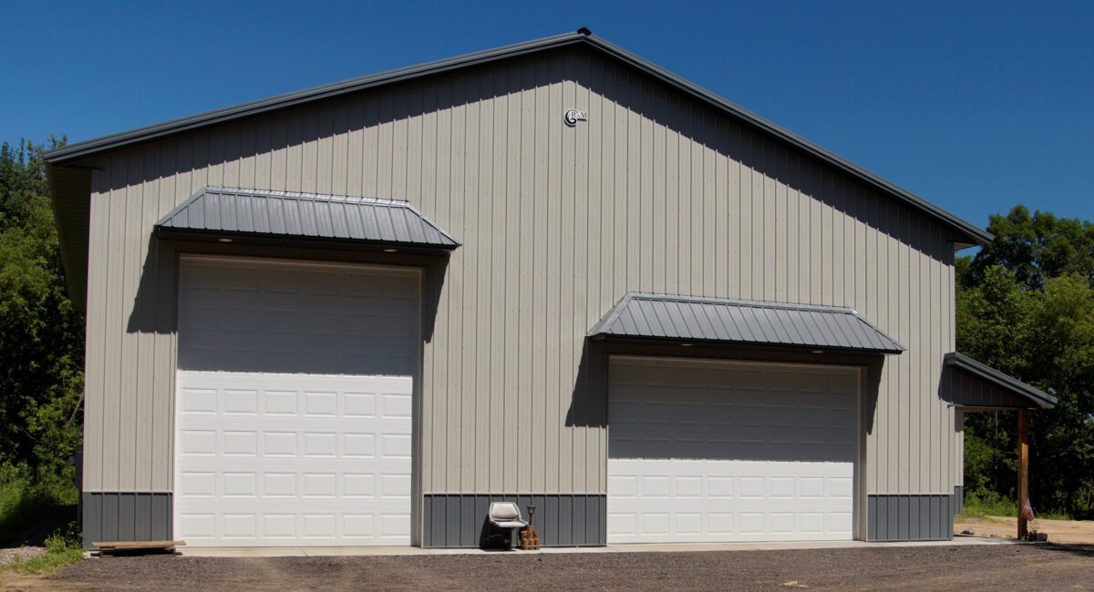 RAM 18-307 Exterior of building facing the back with 2 bifold doors