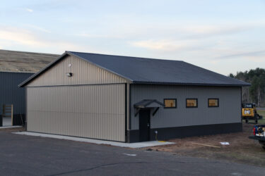 Cloquet 20-748 exterior