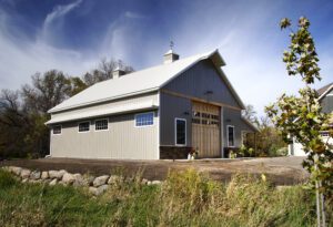 RAM 18-306 Building from front left angle with tall grass in front