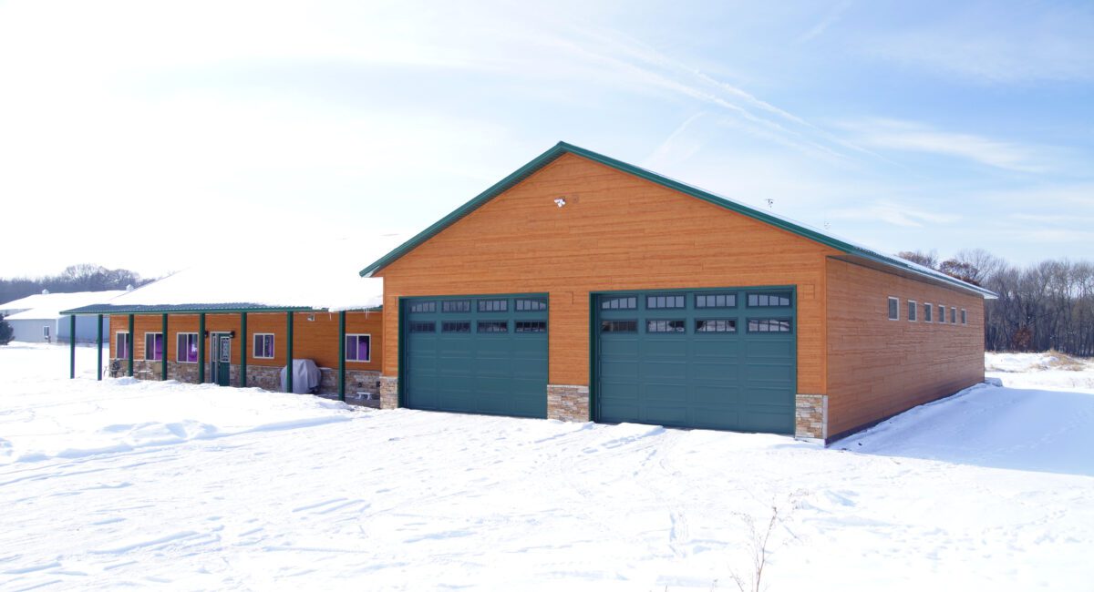 RAM 18-421 Exterior in winter