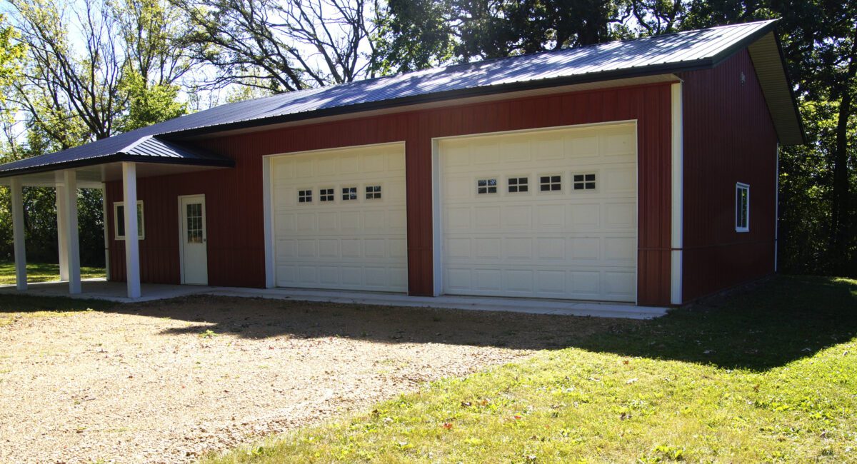 RAM 22-350 Side angle showing 2 garage doors