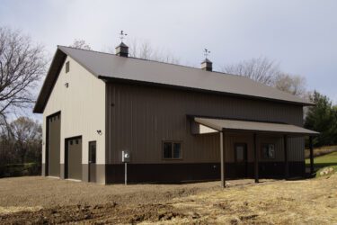 RAM 23-642 Right angle showing side of building's porch