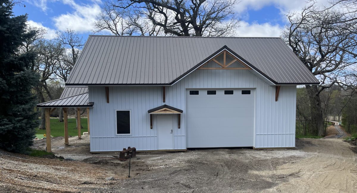 RAM 23-808 Side of building with garage door on right side